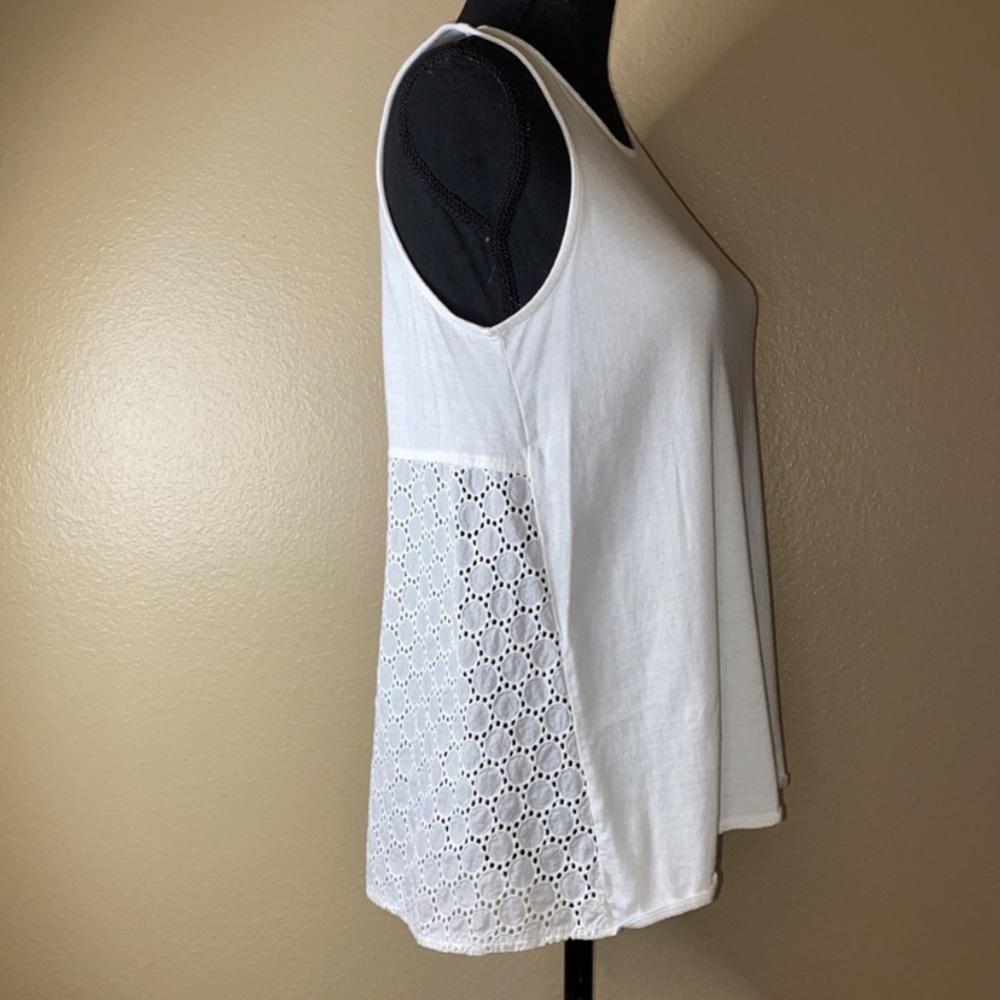 Banana Republic White Eyelet Sleeveless Top